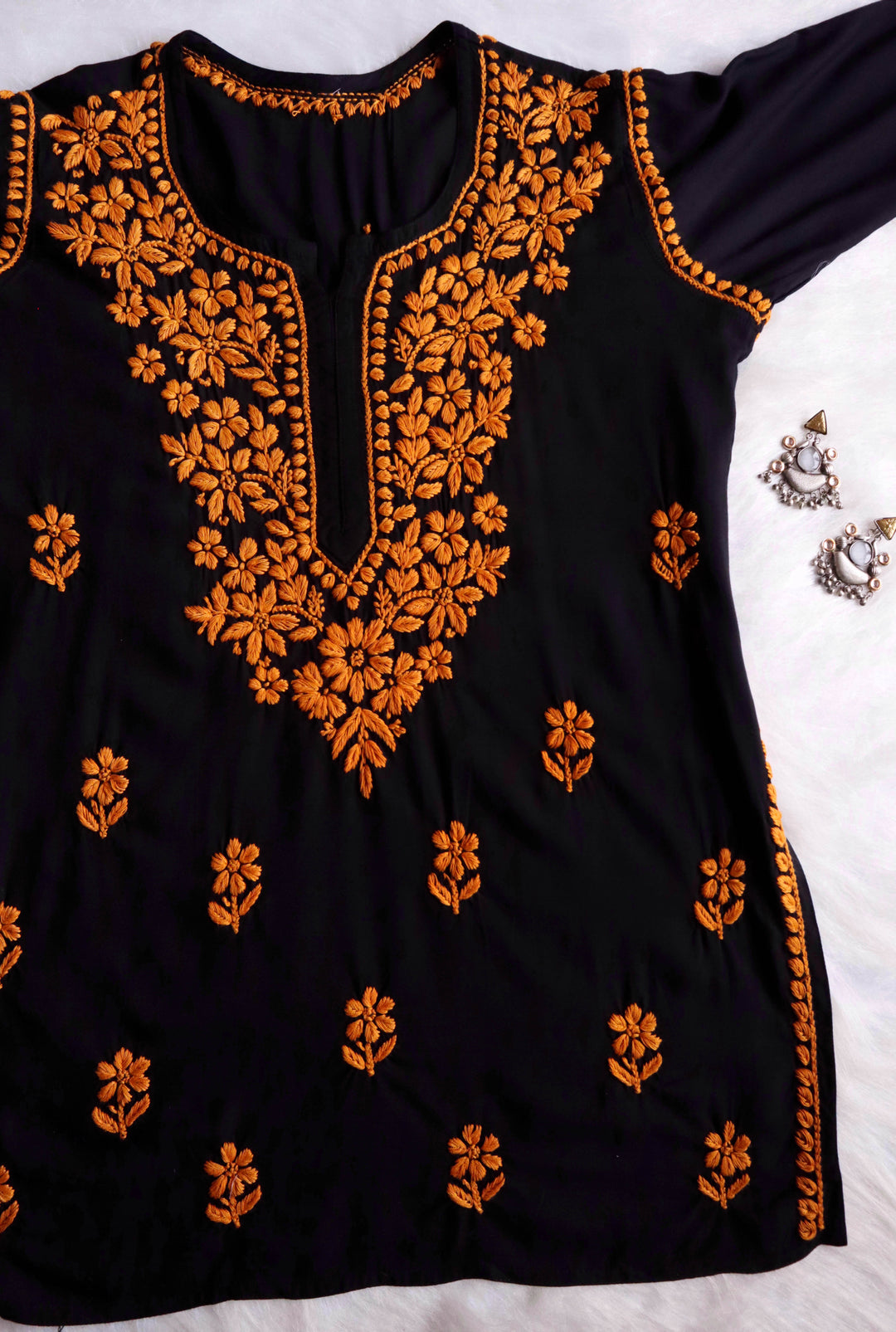 Gul-E-Jahaan Black & Mustard Short Rayon Kurta