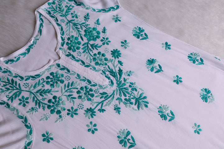 Gulbahaar White & Teal Cotton short kurta