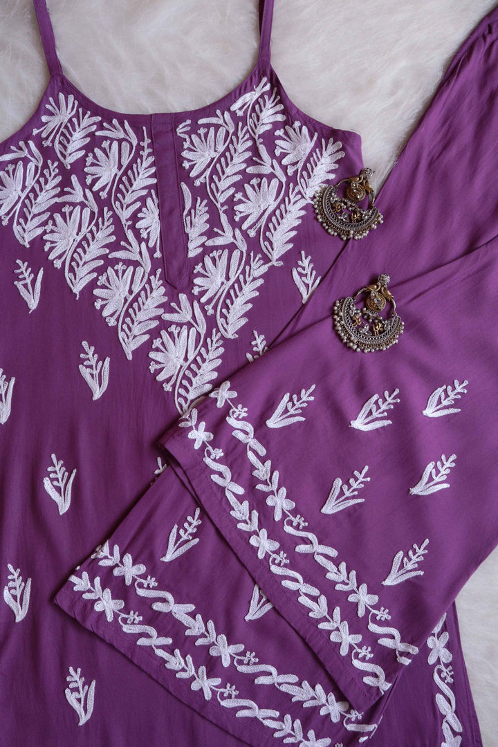 Aashi Dusty Purple Sleeveless Rayon Kurta Pant set