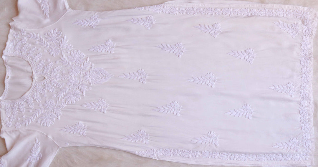 Saman White Luxe Muslin Kurta