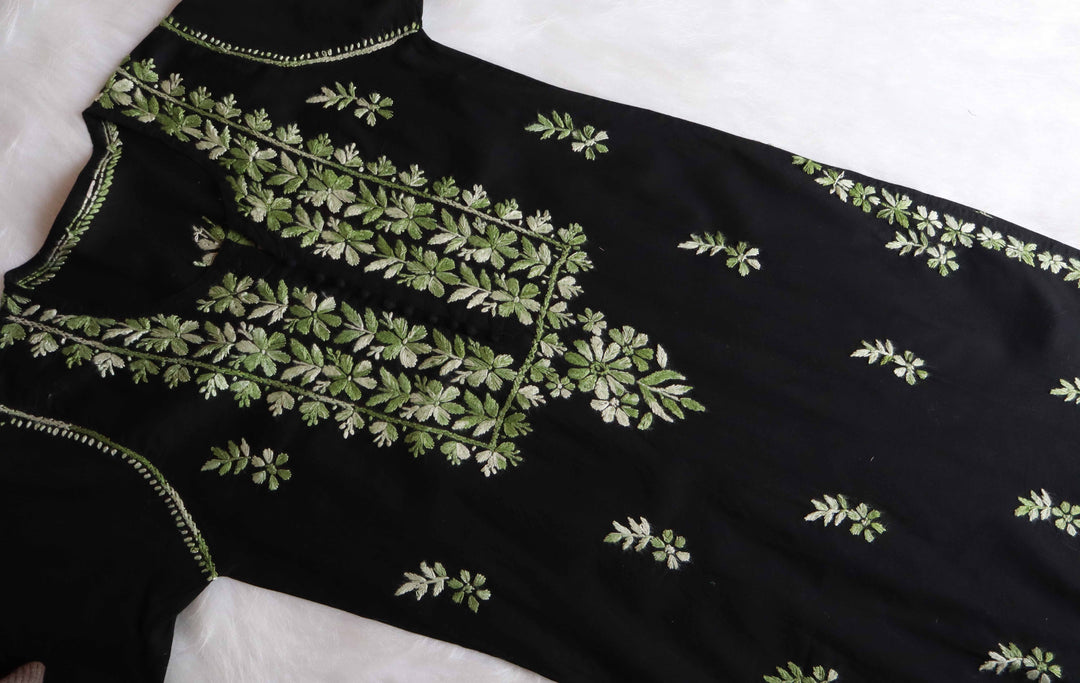 Gul-e-Jahaan Black & Green Cotton Kurta