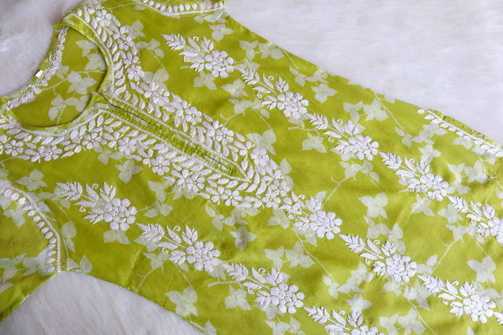 Farhaa Premium Green Floral Long MulMul kurta