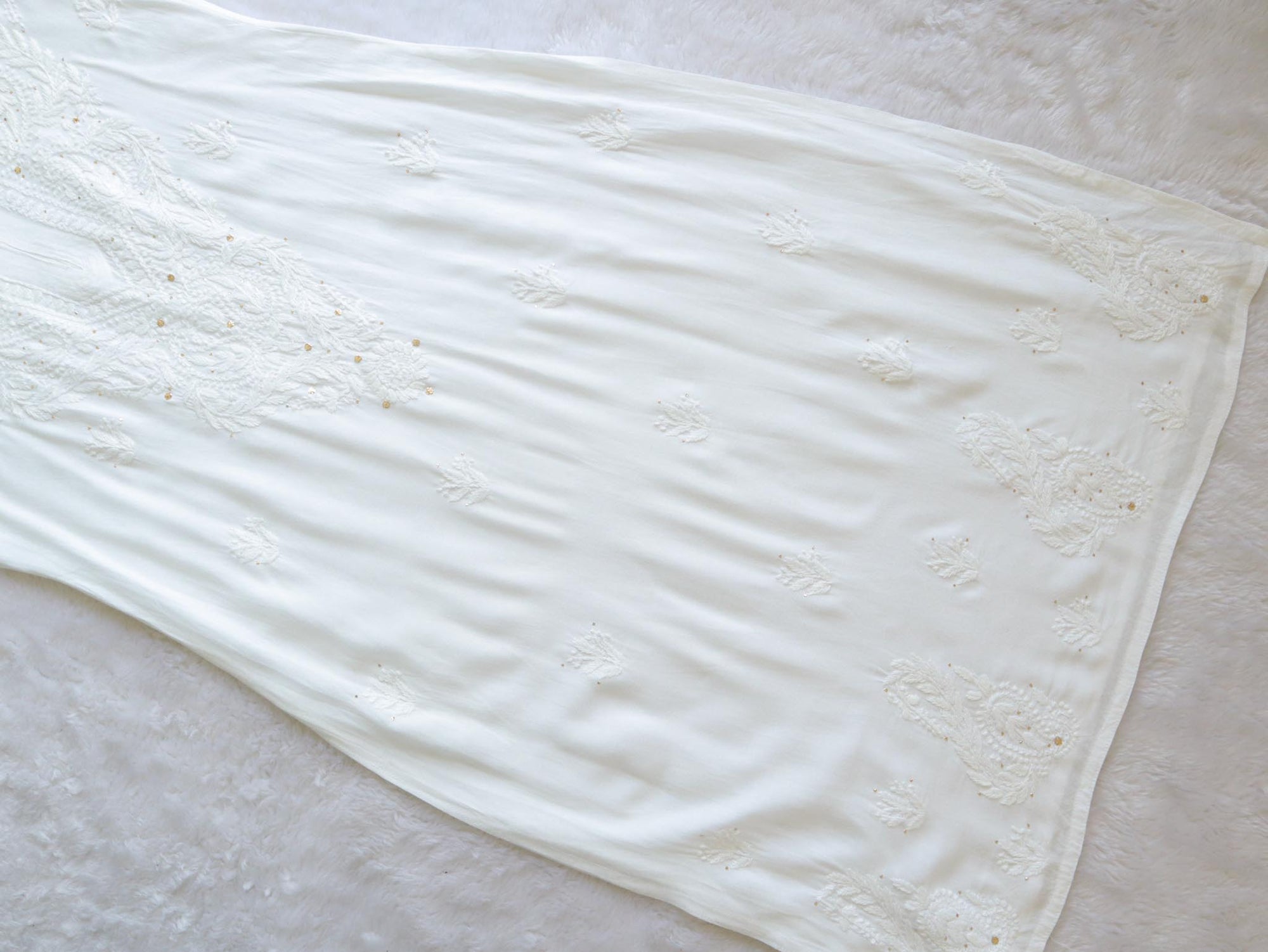 White Long Mukaish Rayon kurta - Noor Chikankari