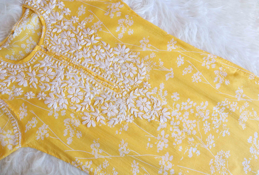 Farhaa Yellow Floral Long MulMul kurta