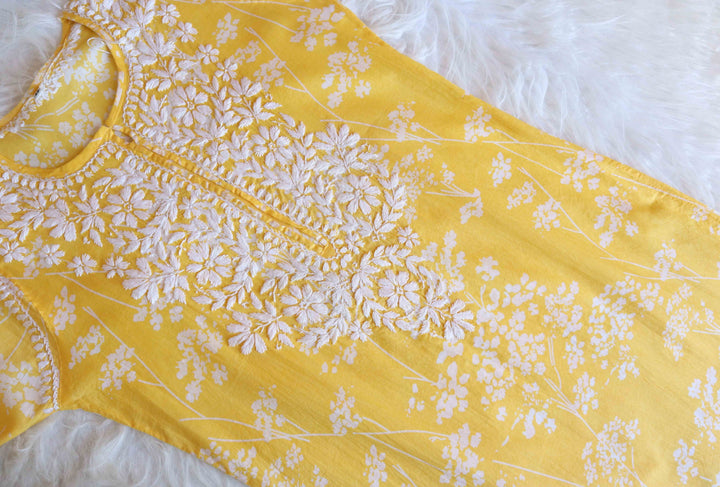 Farhaa Yellow Floral Long MulMul kurta
