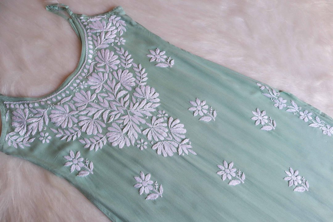 Mirha Pastel Green Sleeveless Rayon Kurta