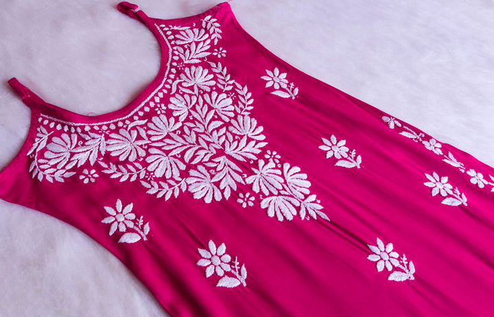 Mirha Deep Pink Sleeveless Rayon Kurta