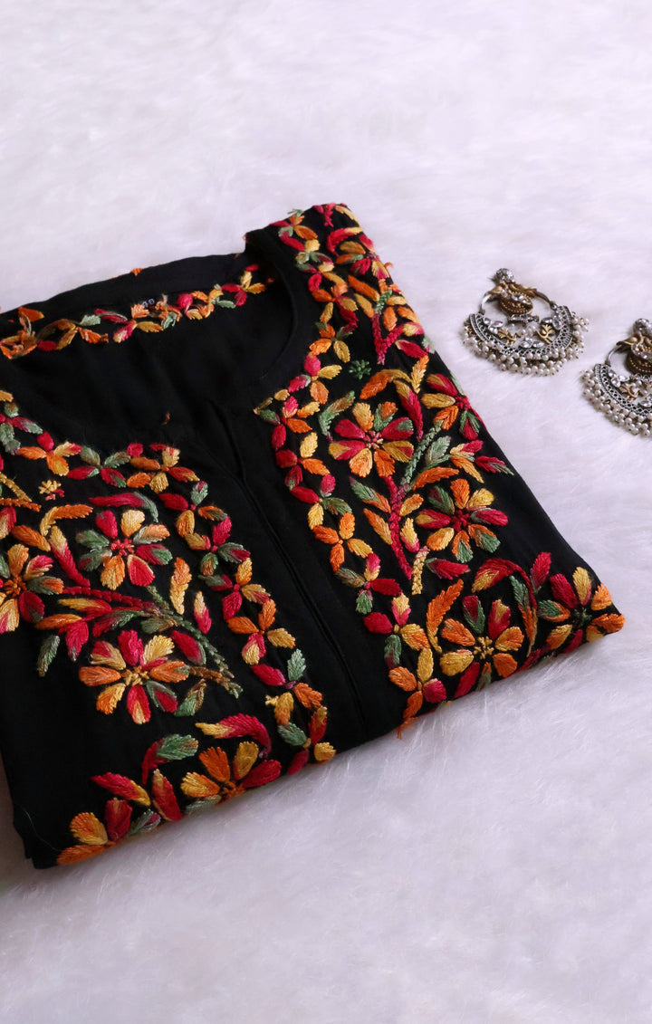 Laiba Black & Multicoloured Long Rayon kurta