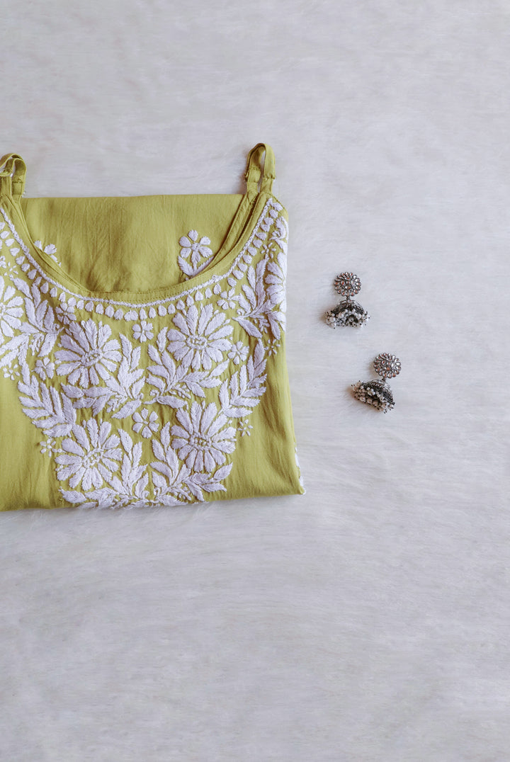 Farhaa Lime Green Short Sleeveless Kurta