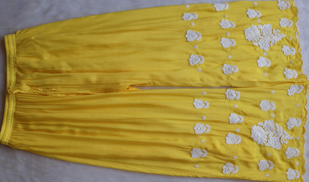 Noor Yellow 10D Pure Muslin Scalloped Kurta Set