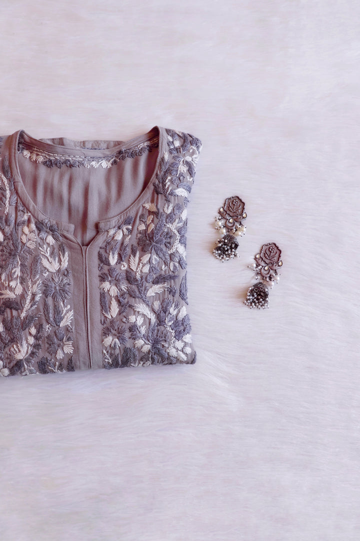 Nuresa Grey Ombre Thread Long Rayon Kurta