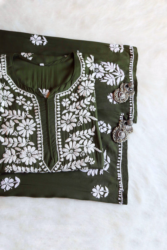 Long Kurtas – Page 4 – Noor Chikankari