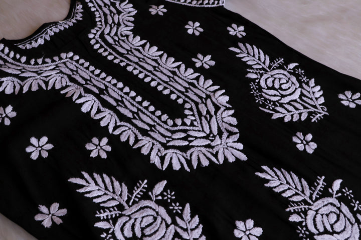 Anaisha Black Silk Crepe Kurta set