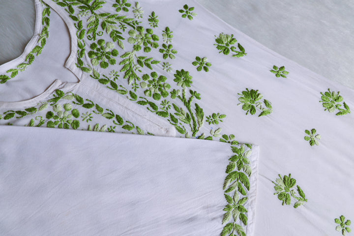 Gulbahaar White & Olive Green Cotton short kurta