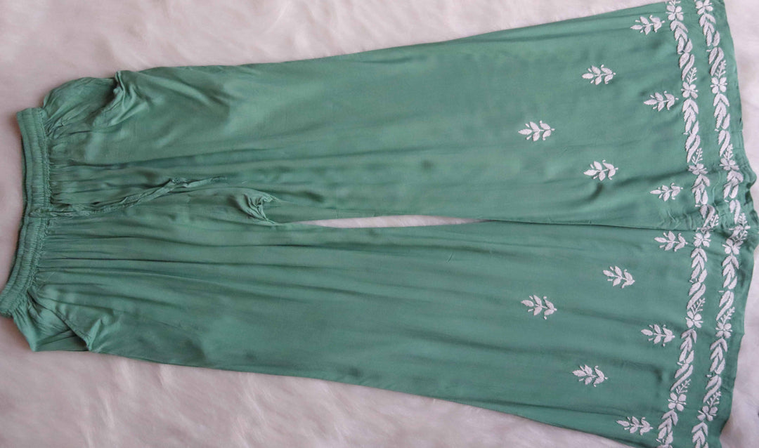 Raaha Sage Green Sleeveless Rayon Kurta Pant set