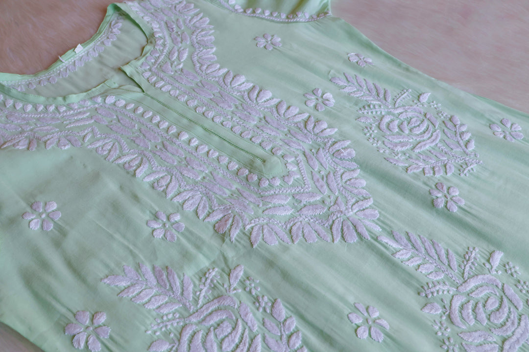 Anaisha Pastel Green Silk Crepe Kurta set