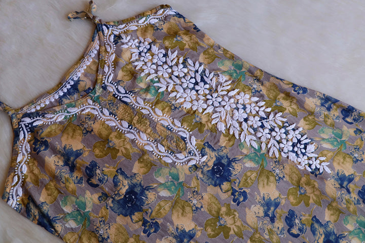 Duaa Blue Pure Muslin Floral Sleeveless Set