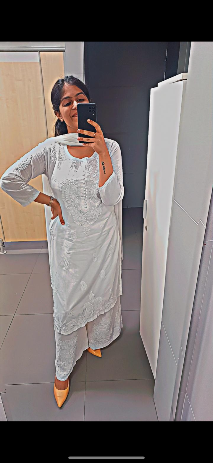 White Long Cotton kurta - Noor Chikankari