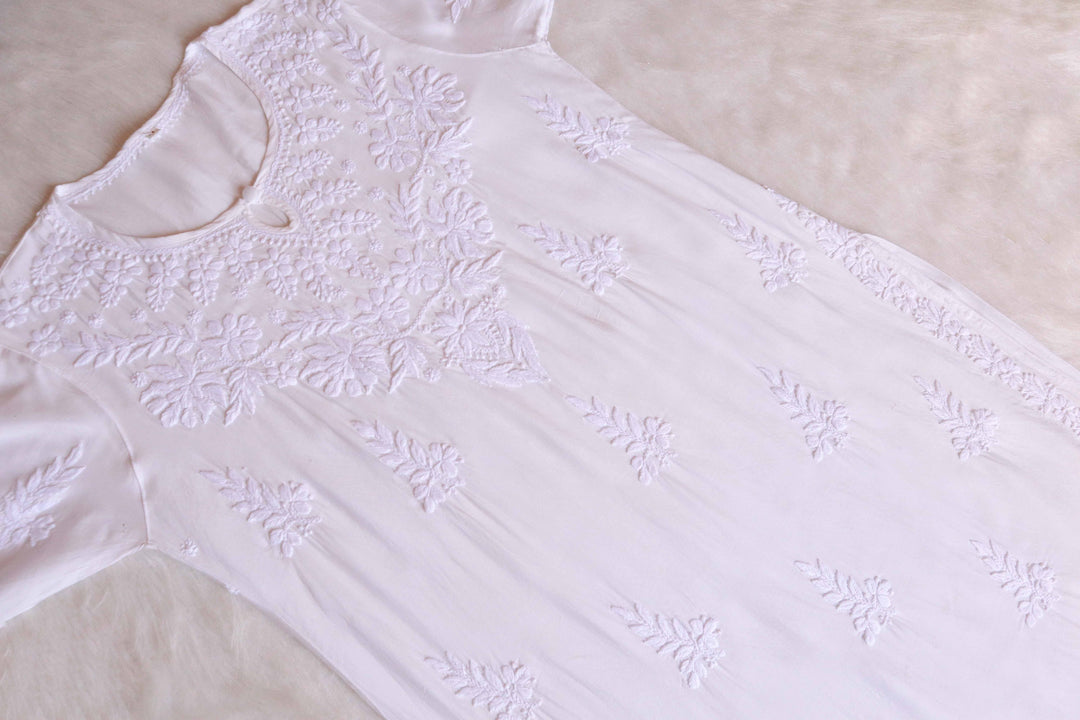 Saman White Luxe Muslin Kurta