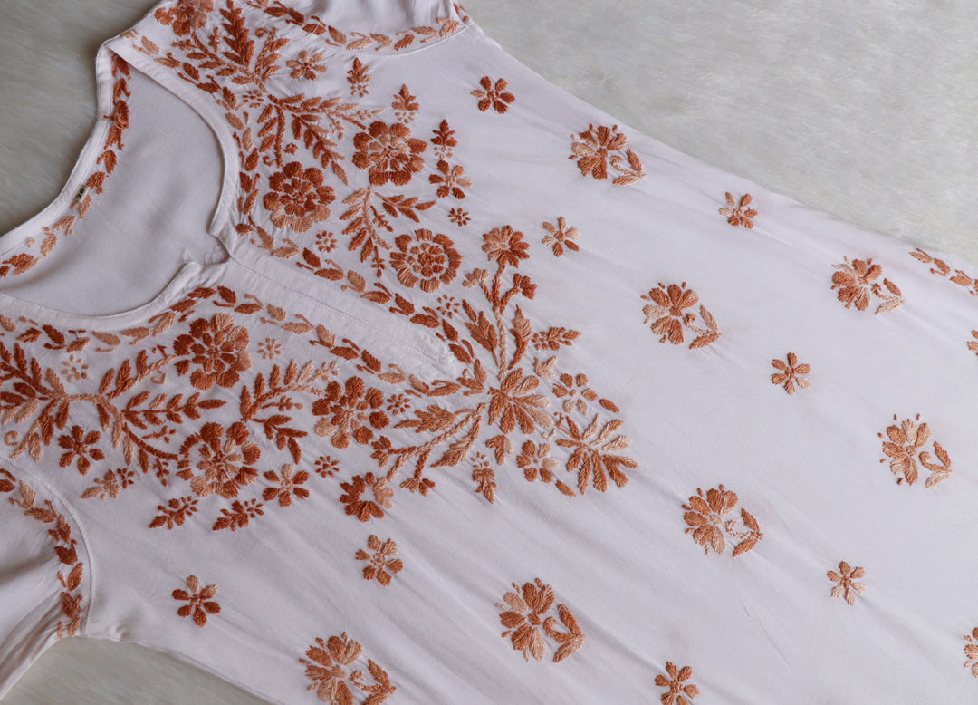 Gulbahaar White & Beige Cotton short kurta