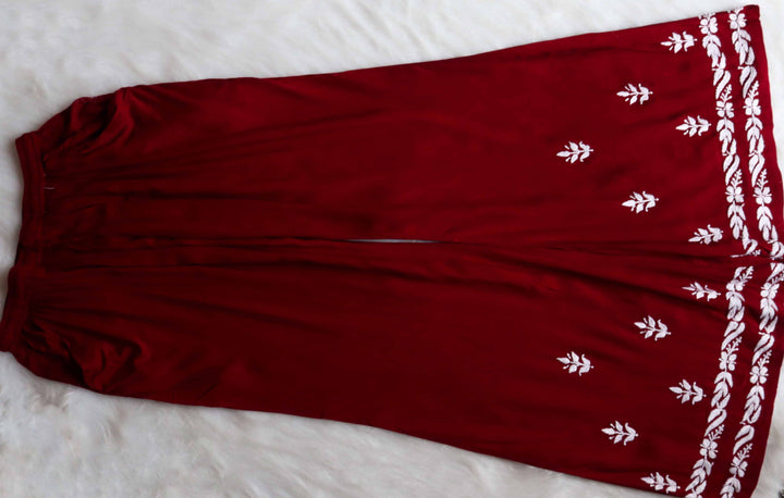 Raaha Maroon Sleeveless Rayon Kurta Pant set