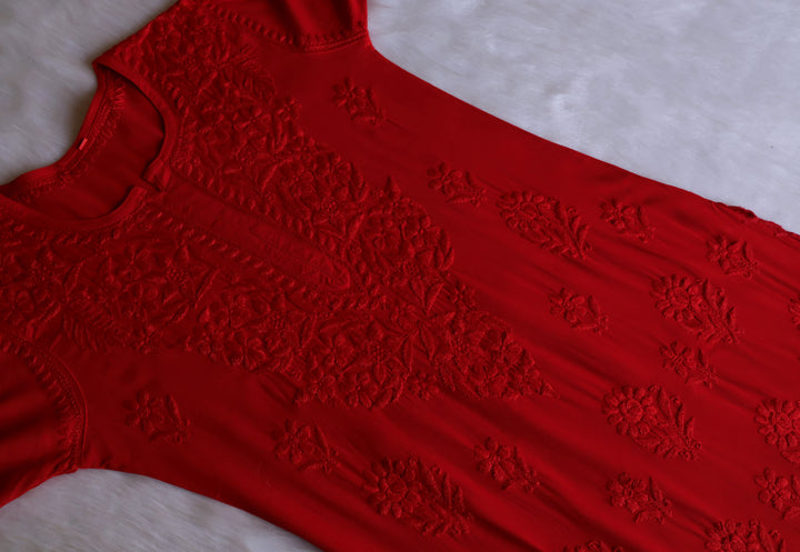 Alishba Red Scalloped Rayon set
