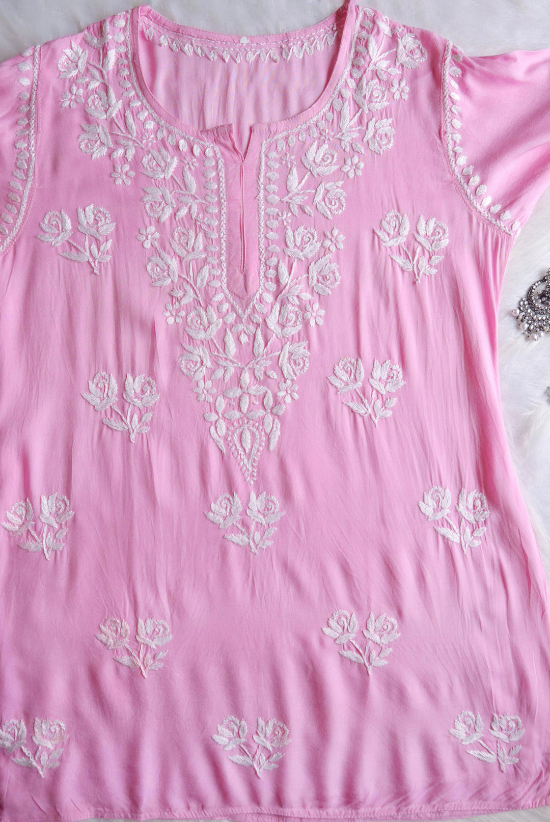 Gul Baby Pink & White Short Rayon Kurta