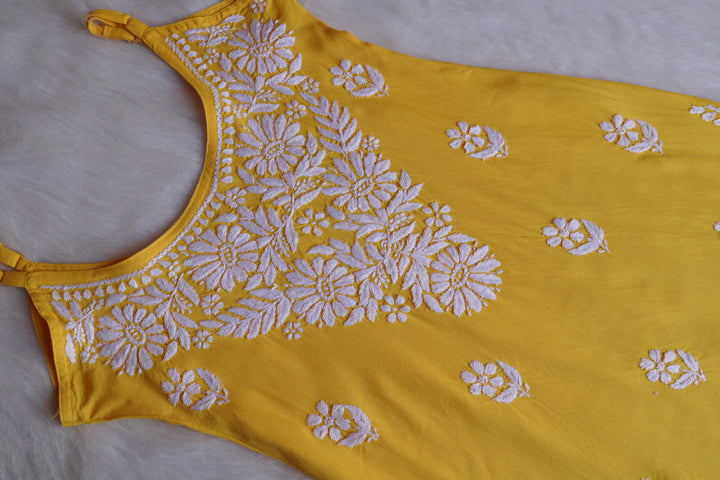 Farhaa Yellow Short Sleeveless Kurta