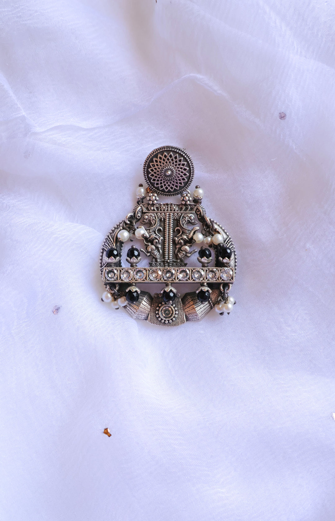 Carved White & Black Round Earrings