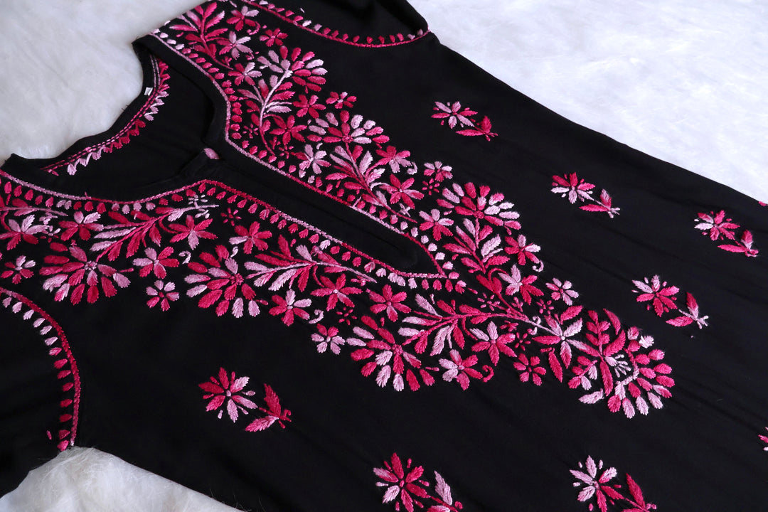Laiba Black & Pink Long Rayon kurta