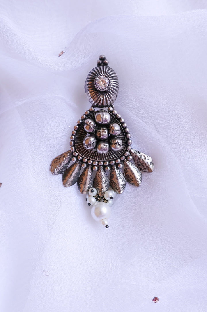 Oxidised White Stone, Pearl & Ghungroo oxidised earrings