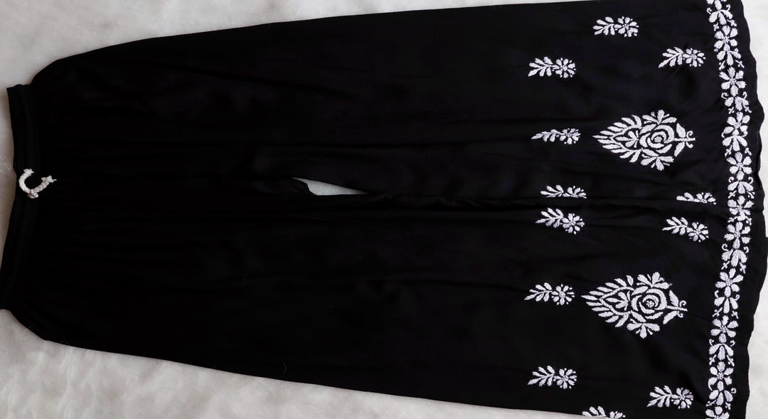 Mahnoor Black Pure Modal set