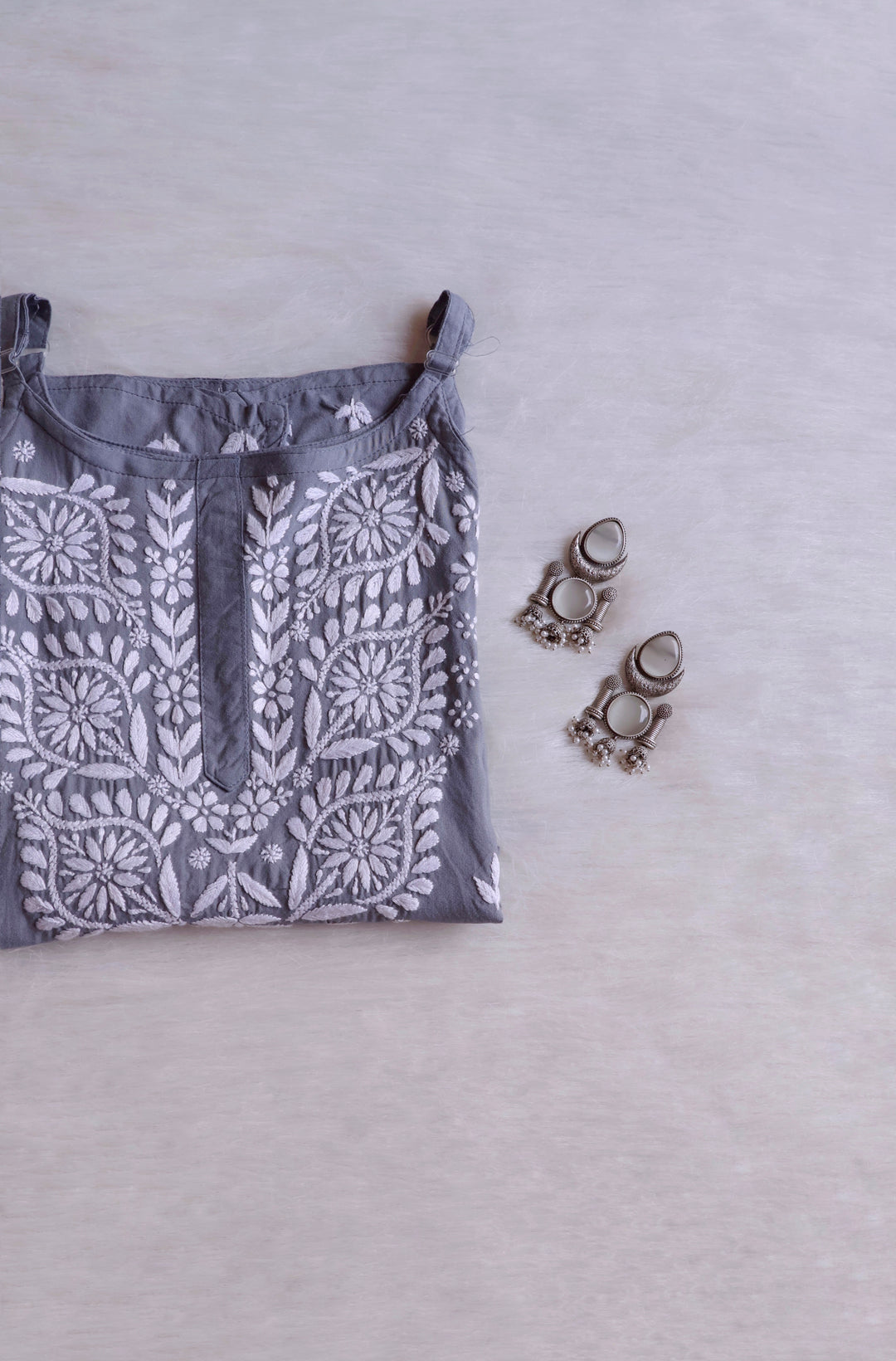 Mirha Grey Short Sleeveless Kurta