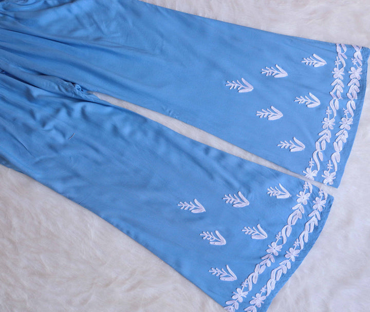 Aashi Ice Blue Sleeveless Rayon Kurta Pant set