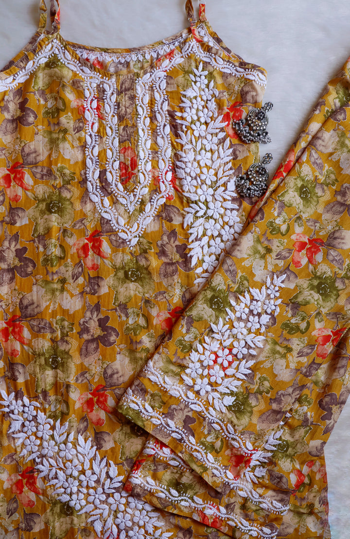 Duaa Mustard Pure Muslin Floral Sleeveless Set