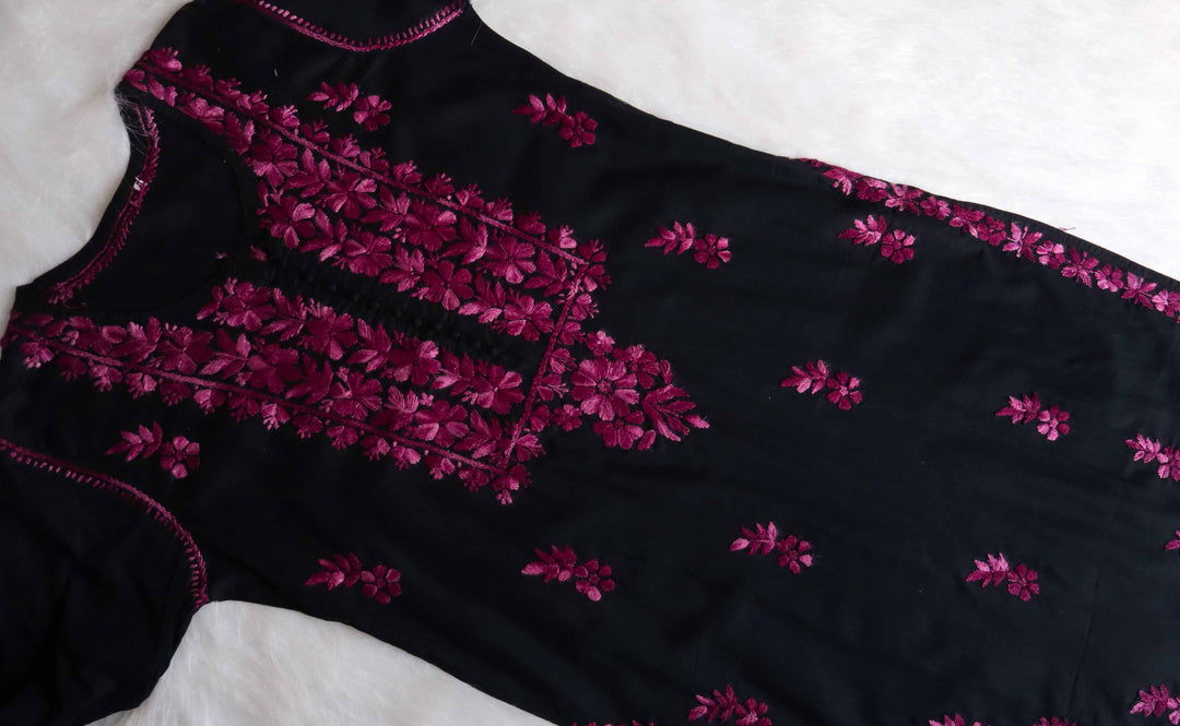 Gul-e-Jahaan Black & Plum Cotton Kurta