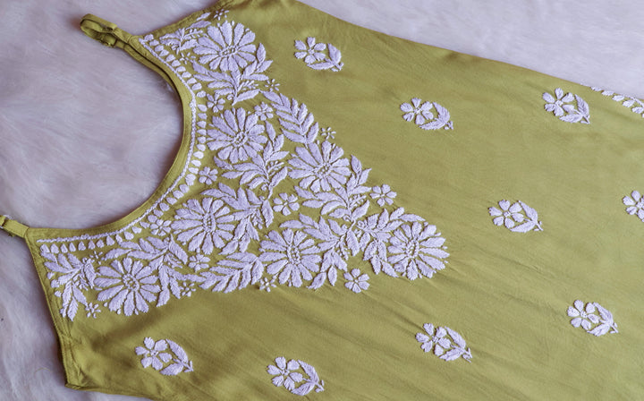 Farhaa Lime Green Short Sleeveless Kurta