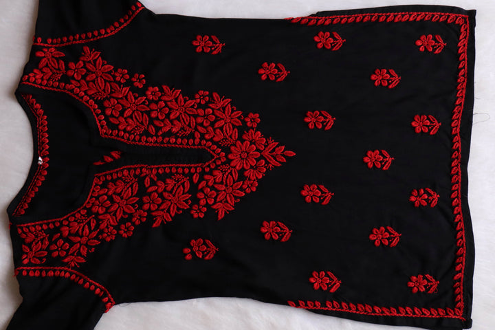 Gul-E-Jahaan Black & Red Short Rayon Kurta