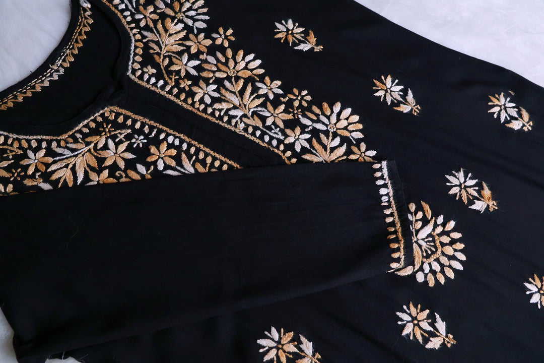 Laiba Black & Beige Long Rayon kurta