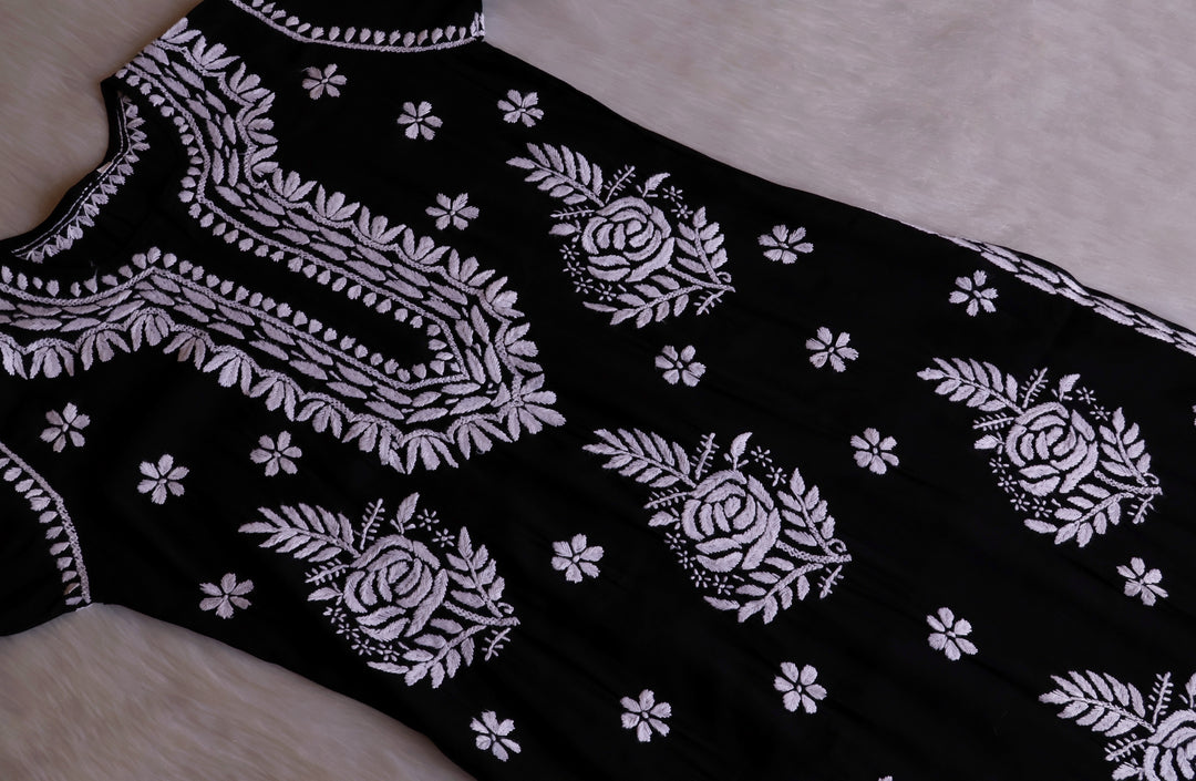 Anaisha Black Silk Crepe Kurta set