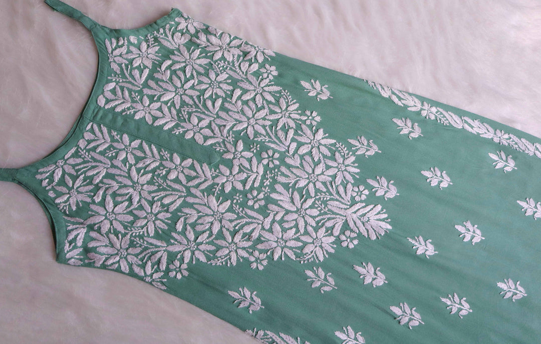 Raaha Sage Green Sleeveless Rayon Kurta Pant set