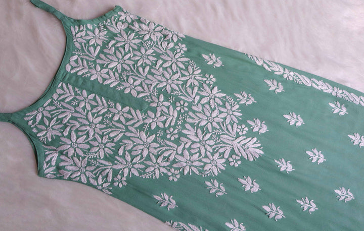 Raaha Sage Green Sleeveless Rayon Kurta Pant set