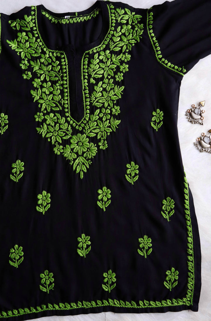 Gul-E-Jahaan Black & Lime Green Short Rayon Kurta