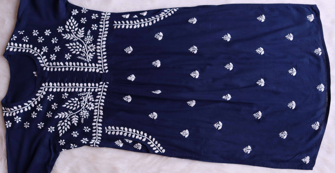 Safaa Navy Blue & White Linen Kurta