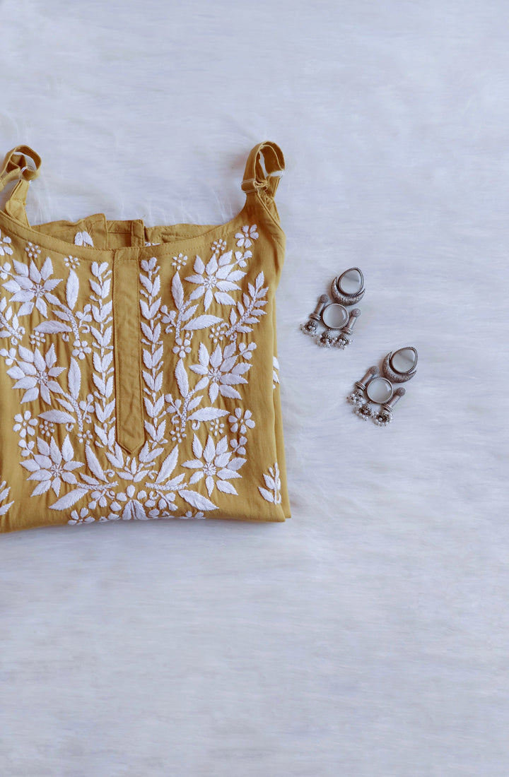 Mirha Mustard Short Sleeveless Kurta