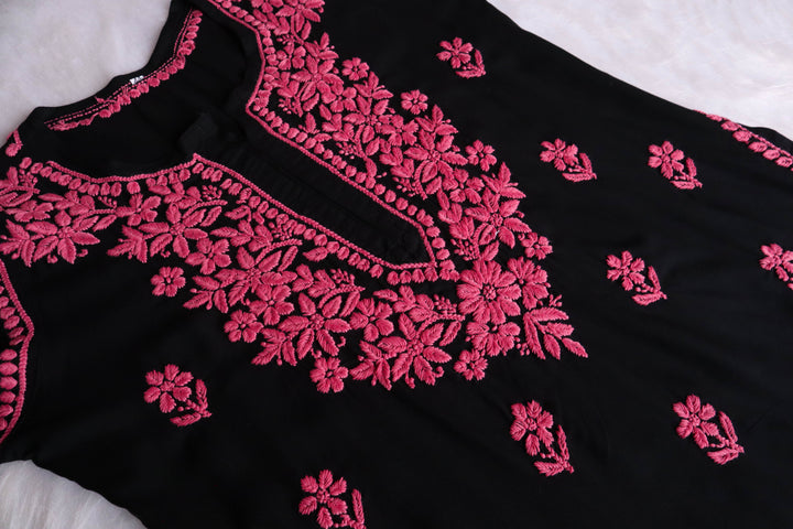 Gul-E-Jahaan Black & Mauve Pink Short Rayon Kurta