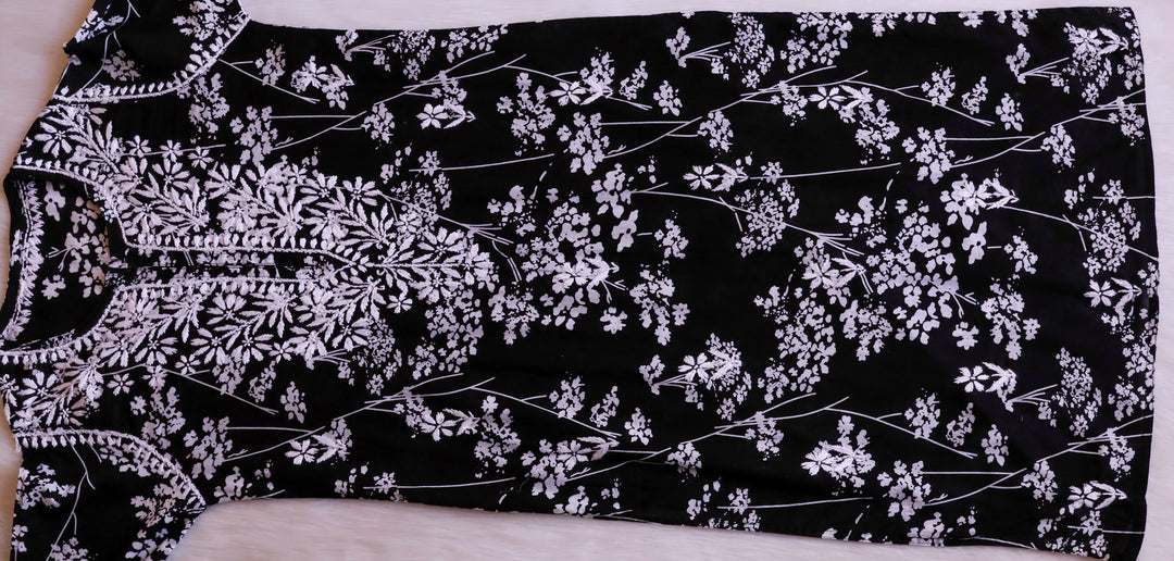 Farhaa Black Floral Long MulMul kurta