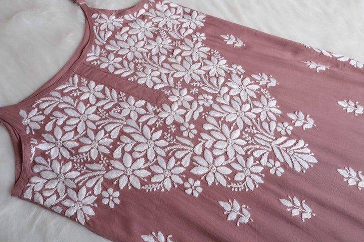 Raaha Dusty Mauve Sleeveless Rayon Kurta Pant set