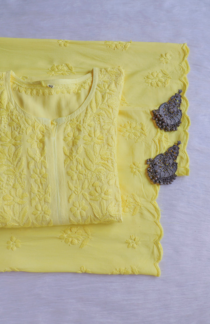 Alishba Lemon Yellow Scalloped Rayon set