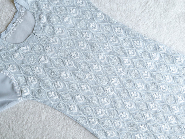 Nazakat Grey & White Georgette kurta